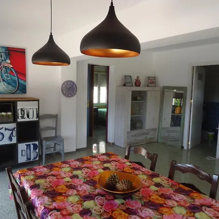 Villa Lara-La Flor Costa Brava Vacances Lloret de Mar
